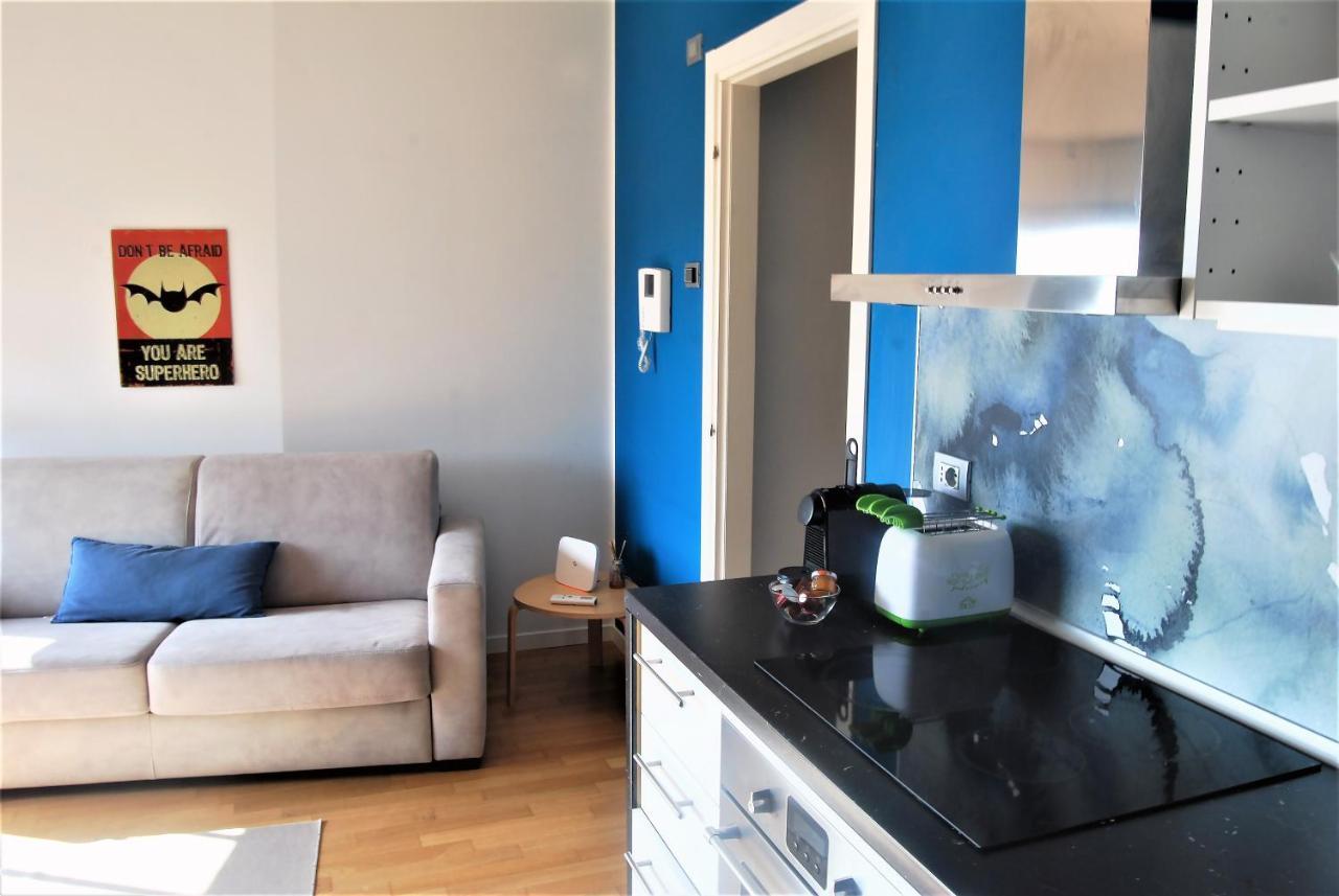 Modern & Bright Flat - 2 Min From The Sea Apartment Savona Exterior photo